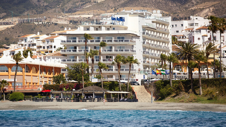 Hotel Las Arenas Affiliated by Meliá